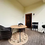 Gemuetliches Seeapartment Am Berg Apartment