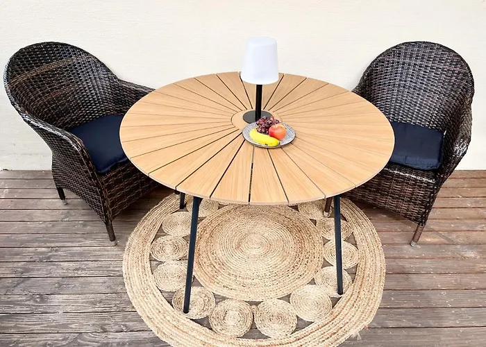 Gemuetliches Seeapartment Am Berg アルラッハ